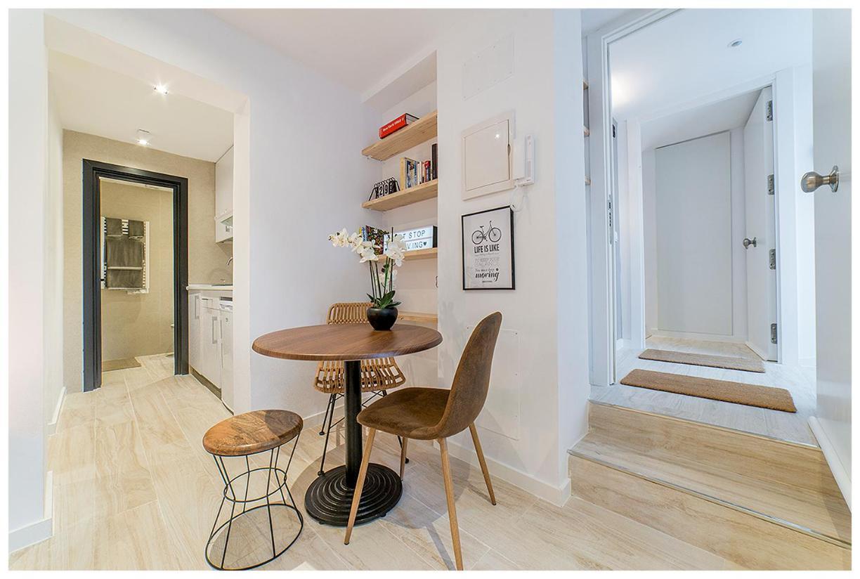 Apartamentos Madrid Rio ภายนอก รูปภาพ