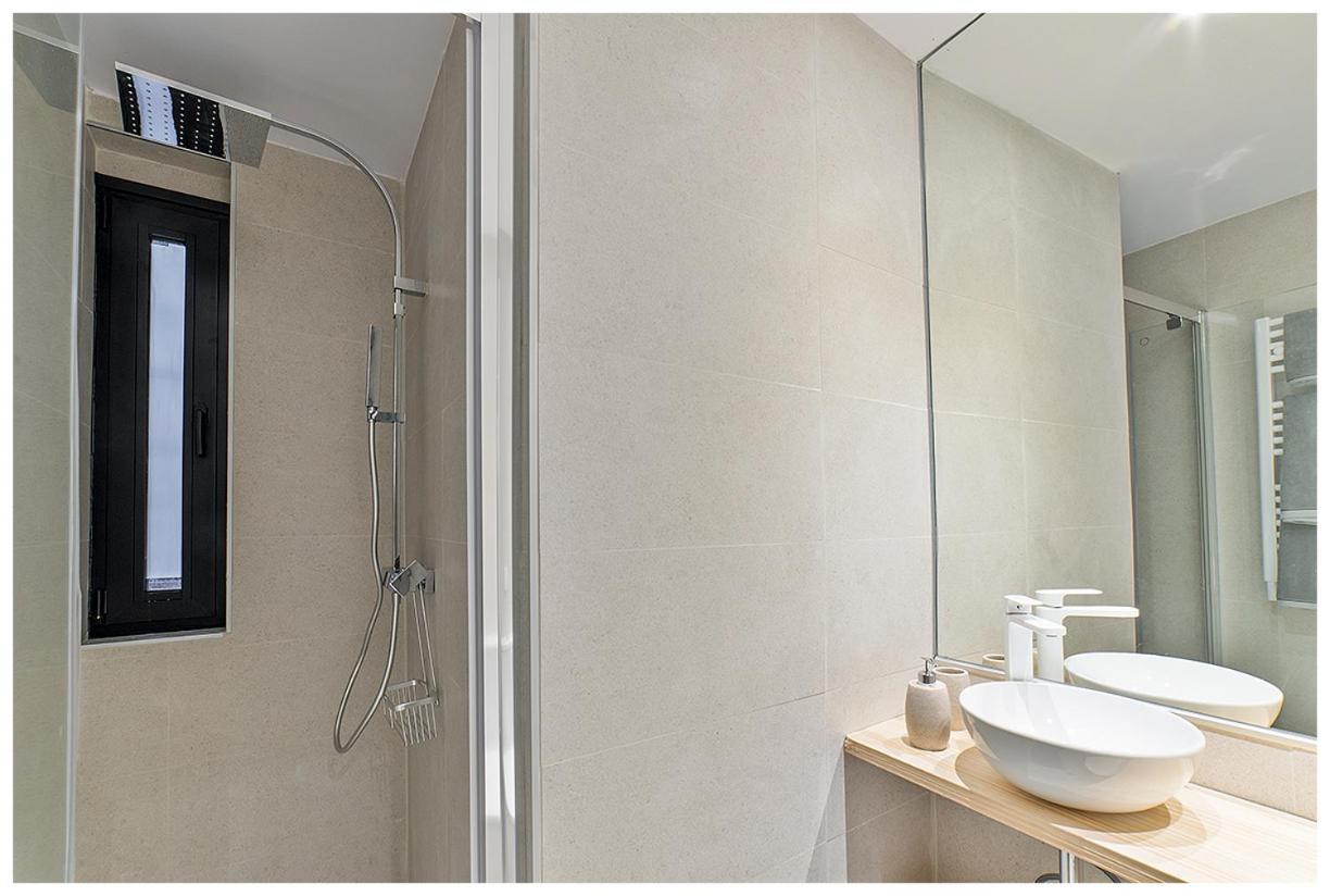 Apartamentos Madrid Rio ภายนอก รูปภาพ