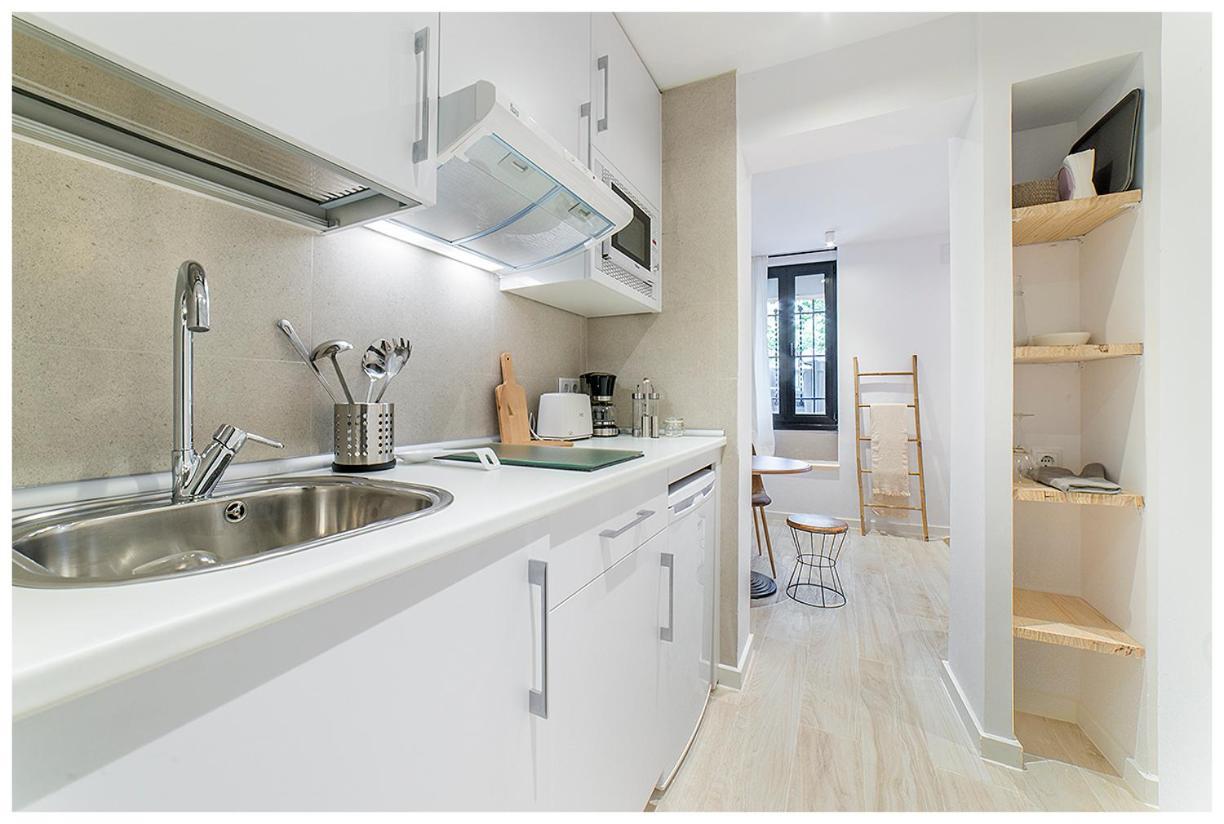 Apartamentos Madrid Rio ภายนอก รูปภาพ