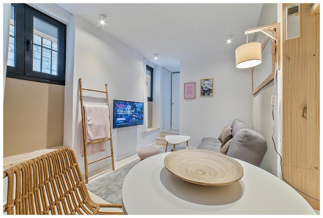 Apartamentos Madrid Rio ภายนอก รูปภาพ