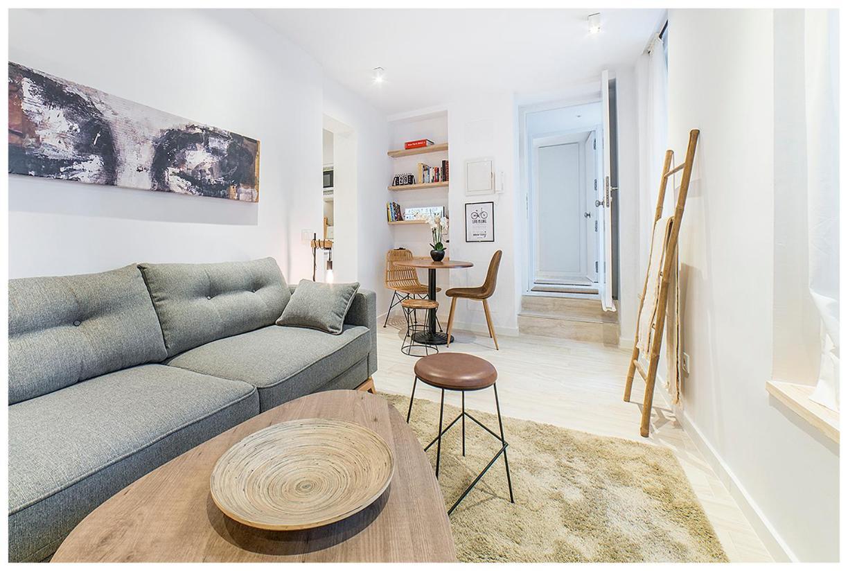 Apartamentos Madrid Rio ภายนอก รูปภาพ