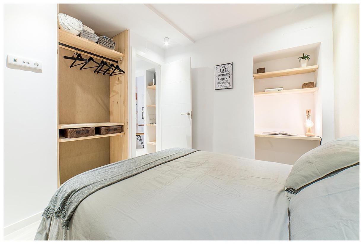 Apartamentos Madrid Rio ภายนอก รูปภาพ